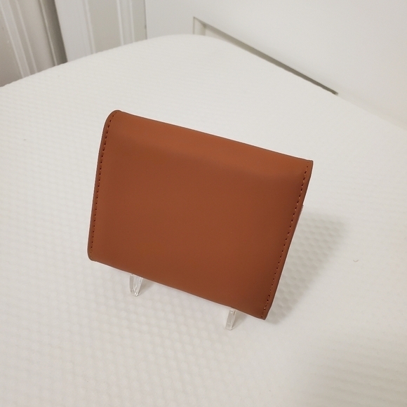 NWOT FT FUNTOR RFID Wallet, Leaf Card holder Trifold, PU Leather, Classic - Picture 2 of 10